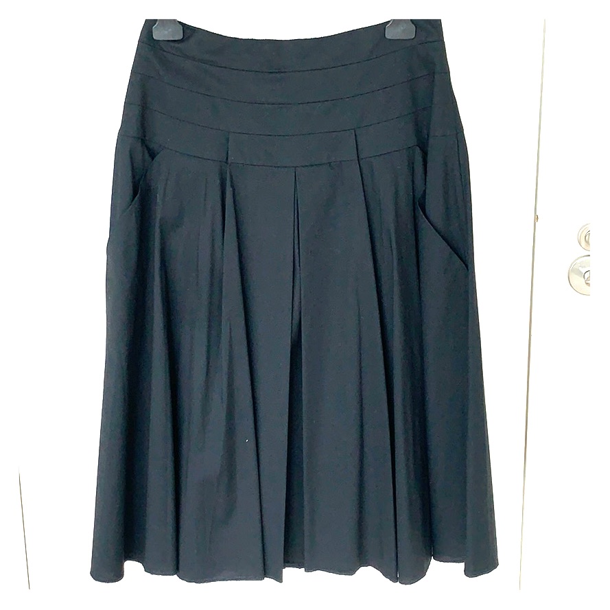 Robert Rodriguez Pleated Black Skirt  Brand New